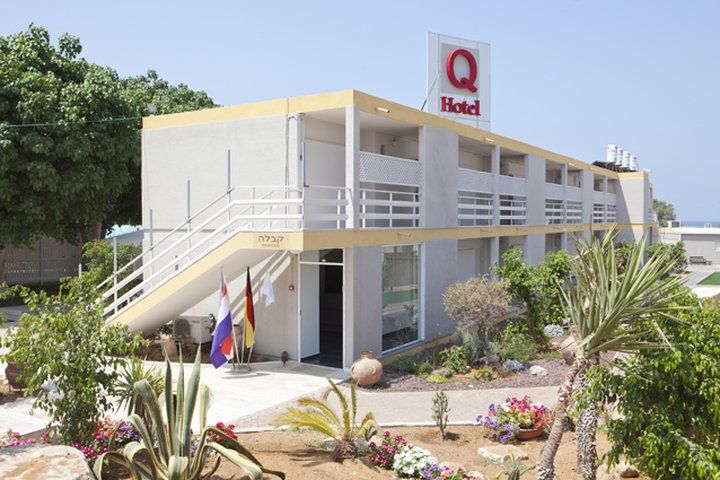 Q Village - Poleg Beach Netanya Exterior photo